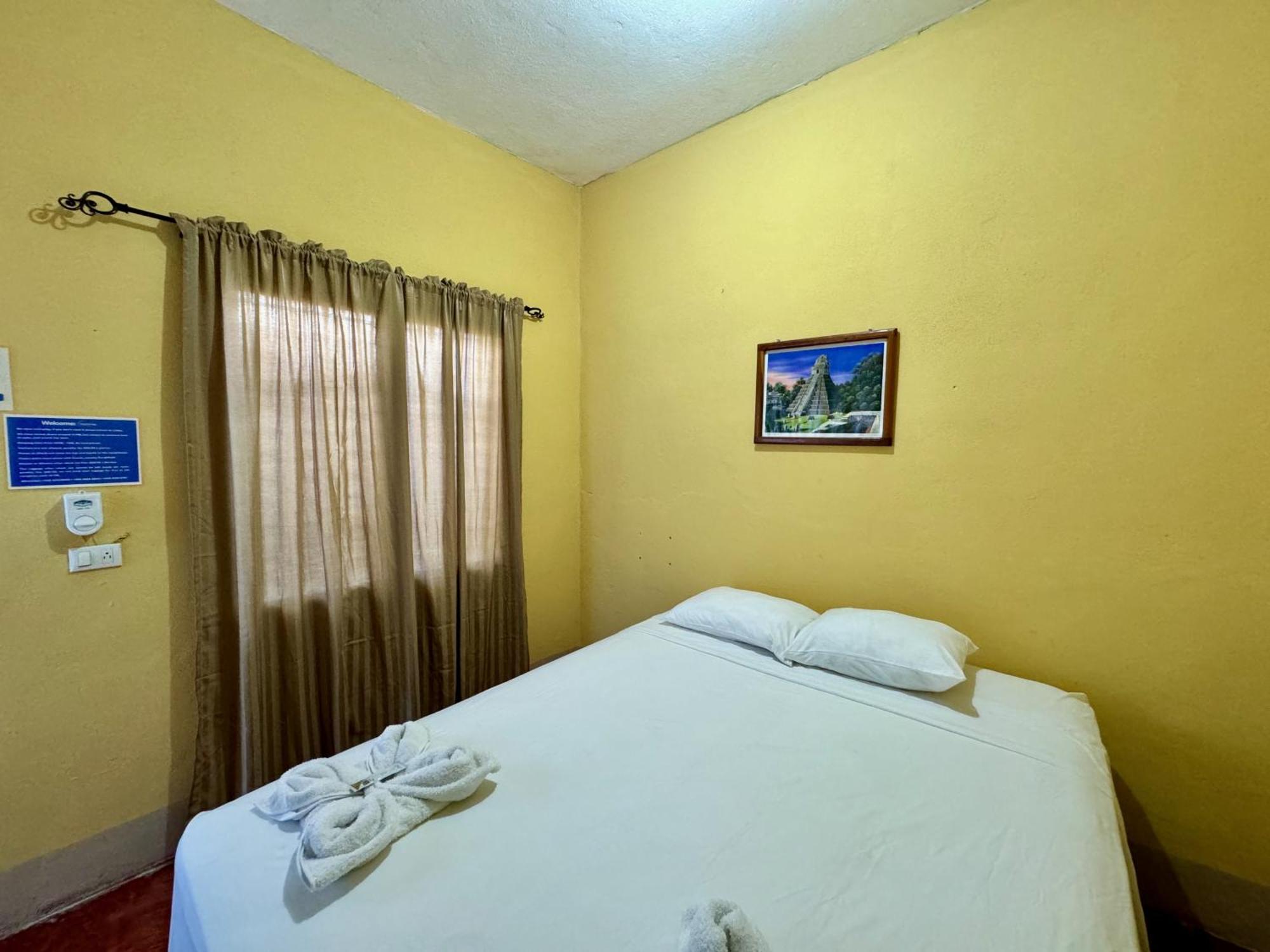 Hostal Los Girasoles By Hostal Inn Flores Exterior foto